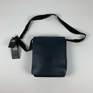 Moleskine 100% Leather Messenger Bag